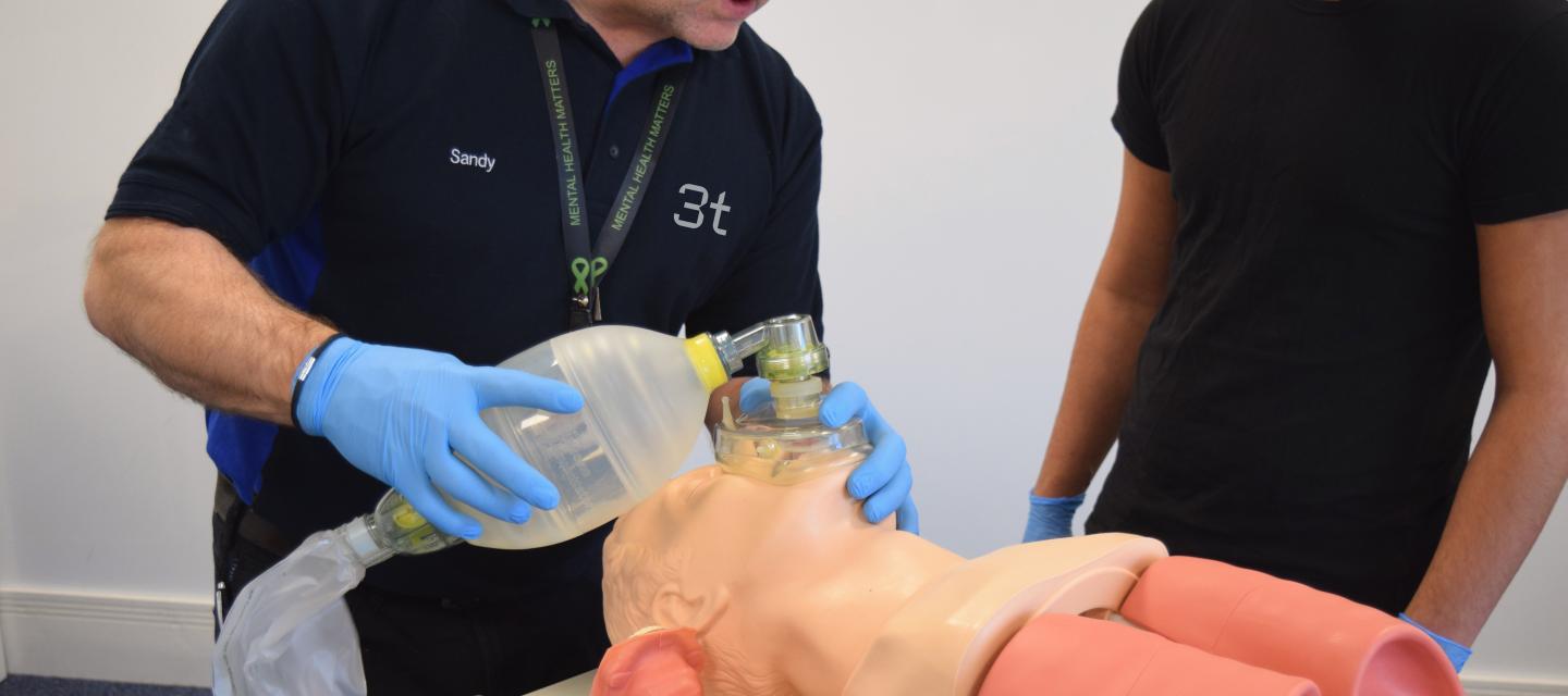 07-الإسعافات الأولية.jpg