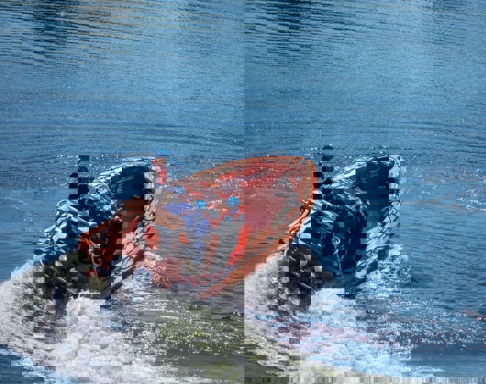 3T Marine Fast Rescue 2 à l'échelle