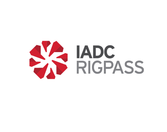 Logótipo do IADC RIGPASS com uma forma geométrica vermelha e o texto "IADC RIGPASS" a preto e cinzento.